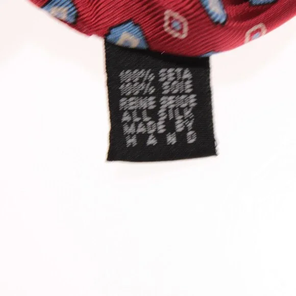 Drake's NWT Neck Tie in Red with Light Blue & White Geometric Pattern 100% Silk